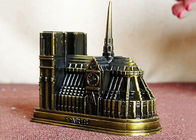 Metal Alaşım DIY El Sanatları Hediyeler İyi - Bilinen Dünya Binası / Notre Dame De Paris 3D Modeli