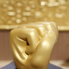 Boks Maçı Ödülü Altın Yumruk 9cm Reçine Kupa Kupası ofis dekorasyonu
