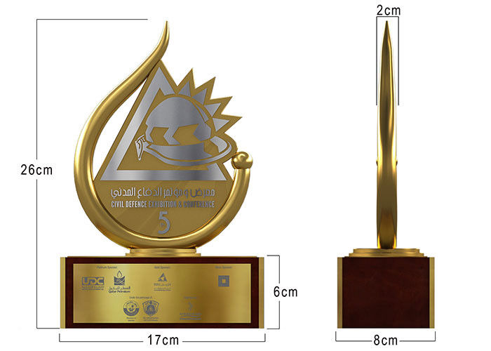 Kurumsal Özel Metal Kupalar Kabartmalı Logolu Parlak Altın Kaplama