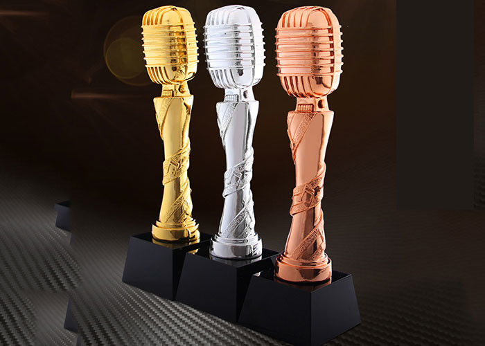 Müzik Etkinlikleri İçin Yapılan Mikrofon Tasarımı Özel Trophy Ödülleri Reçine