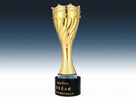 18K Altın Kaplama Metal Kupa Kupasını Özel Lig Kupası İçin Yıldız Desenli